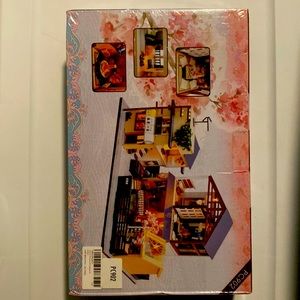 Japanese miniature house